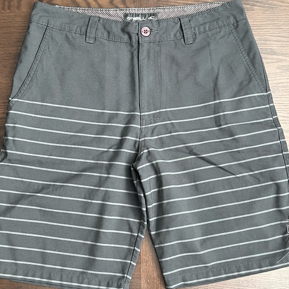 Men’s size 32 O’Neill shorts 🩳